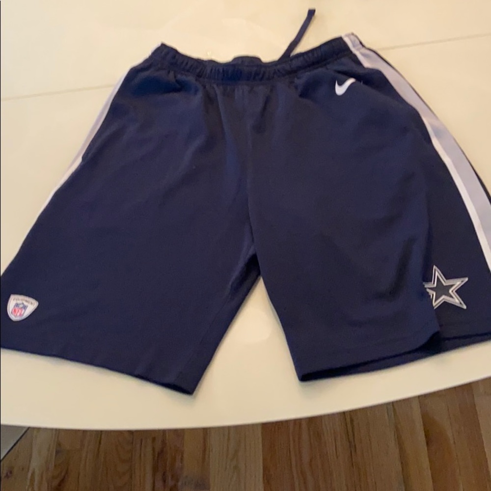 Men’s Dallas Cowboys shorts